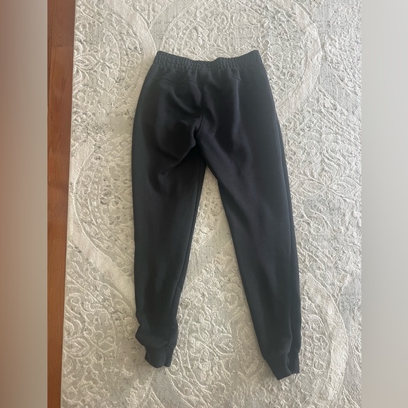 Adidas Jogging Pants Logo - Picture 4 of 4